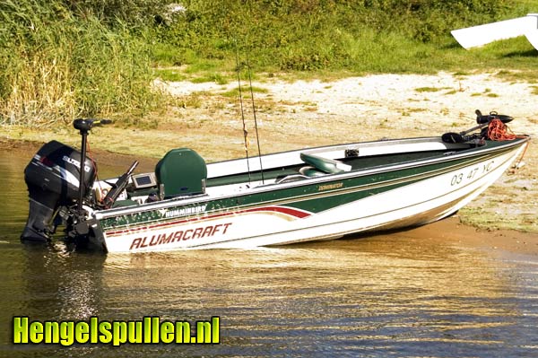 Review Lowrance LMS-334C iGPS