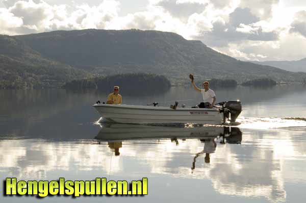 Hengelspullen.nl zoekt reviewers